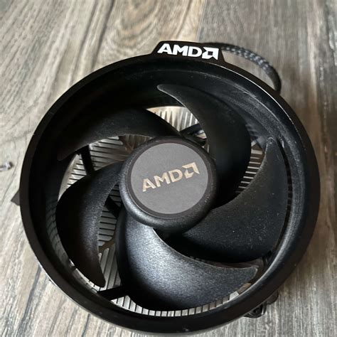 AMD Ryzen 3600x + Stock Cooler | Jawa