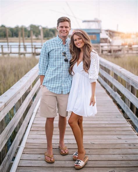 Beach couples photo ideas | Ocean isle beach, Southern curls and pearls ...