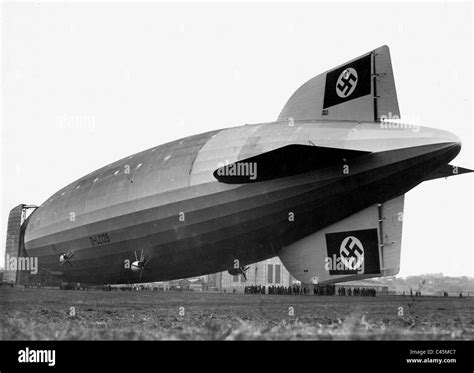 The first flight of the Zeppelin airship 'Hindenburg' (LZ 129), 1936 Stock Photo: 37005143 - Alamy