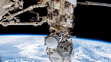 15 jaw-dropping spacewalk images | Live Science