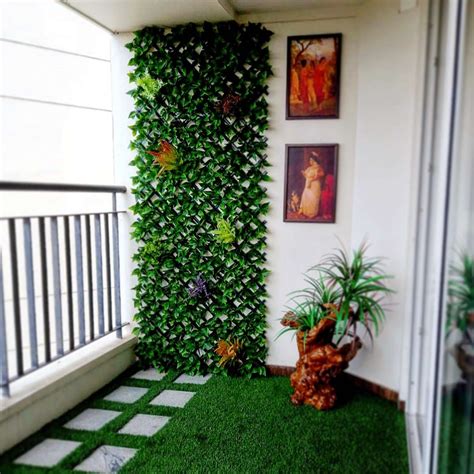 Artificial-Grass-Wall-Design-Ideas-for-the-Balcony-3-1 – TopsDecor.com