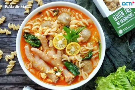 Cara Membuat Seblak dan Bahan-Bahannya, Tambahkan Bakso Biar Makin Lezat : Okezone Lifestyle