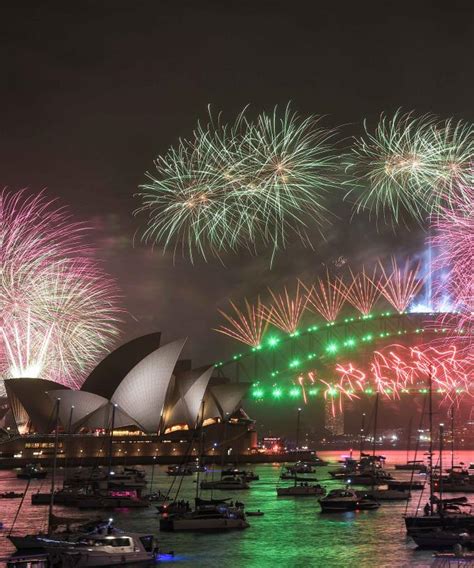 The Best Places To Watch The Fireworks In Sydney This New Year's Eve!