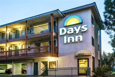 Days Inn by Wyndham Anaheim West | Anaheim, CA Hotels