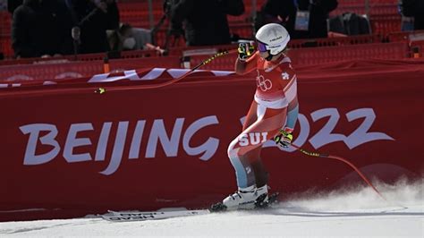 Switzerland's Gut-Behrami skis to women's super-G gold, Canada's Gagnon ...