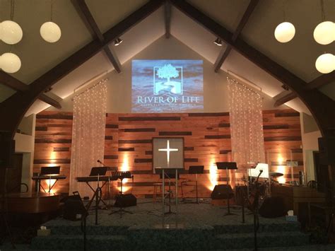 Pallet and lights stage backdrop | Church Stage Design Ideas Church ...