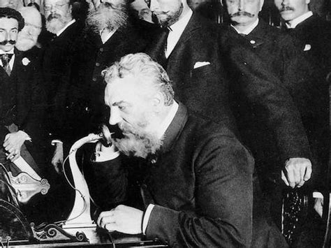 El 10 de marzo de 1876 Alexander Graham Bell transmitió el primer mensaje por teléfono | Radio ...