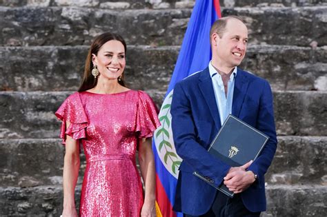 Prince William gives motivational speech as Kate in pink dress at ...