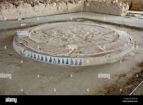 The throne room and hearth of the Palace of Nestor at Pylos Stock Photo ...