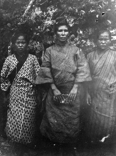 A (Hi)story of Okinawan Clothes: Three Figures of Indigenous Women Against the Japanese ...