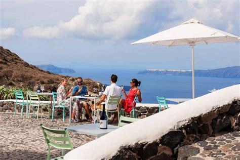 Santorini Wine Tour: Half-day Premium Wine Tasting Experience