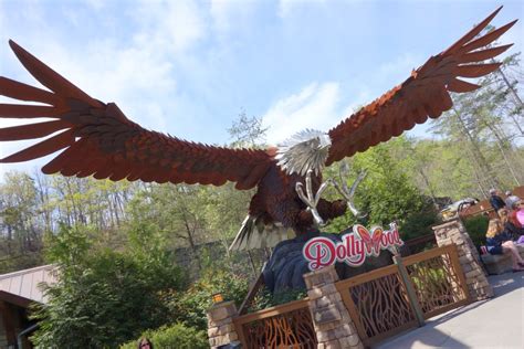 Dollywood's Thrill Rides, Ranked - Roadtrips & Rollercoasters