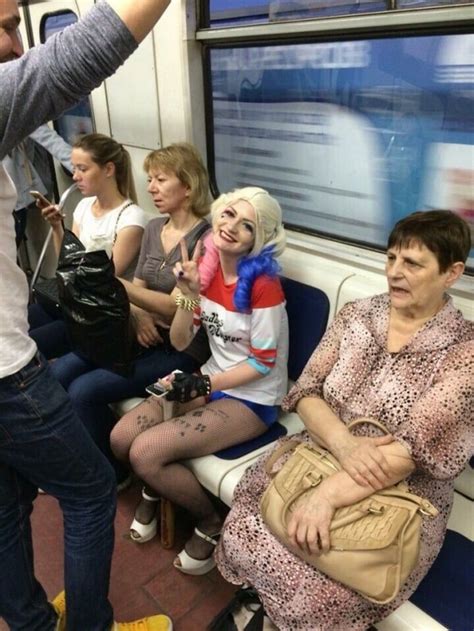 34 Ridiculous Russian Subway Fashion Pics That Are Weird As Hell-34 ...