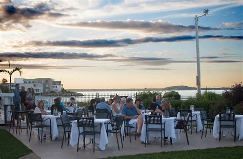 Talk about dining with a view! (photo credit: The Mirrored Image Photography) | East bay, Photo ...