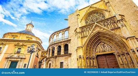 Valencia old town, Spain stock image. Image of skyline - 182290035