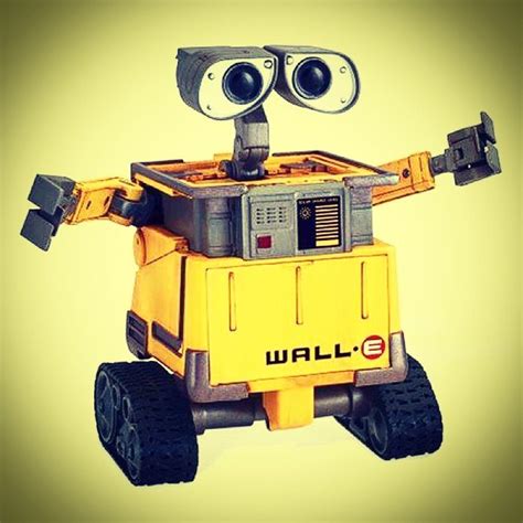 WALL-E REMOTE CONTROL ROBOT BY DISNEY PIXAR | Remote control robot, Remote control, Pixar