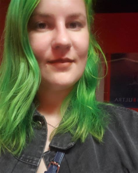 Special Effects Hair Dye Iguana Green