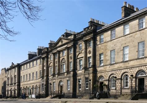 Edinburgh’s New Town: The Architecture of Money | VisitScotland