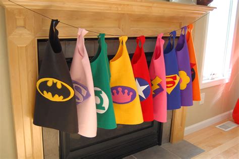 No Sew Superhero Capes would love to make these for my class #superheroclassroompintowin (With ...