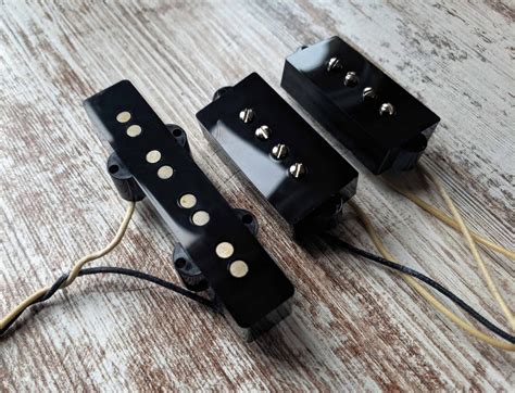 Split PJ Bass - Revel Custom Pickups