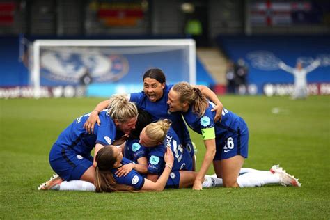 Chelsea Women reach Champions League final after overcoming Bayern ...