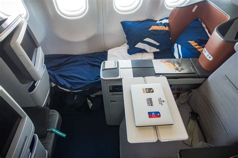 Review: Lufthansa Airbus A330 Business Class | milesopedia