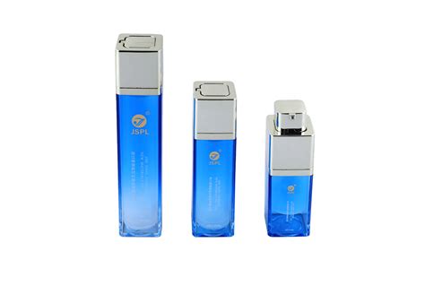 Wholesale Blue Square Plastic Bottles With Rotating Lid Suppliers, Factory - Zhejiang Jinsheng ...