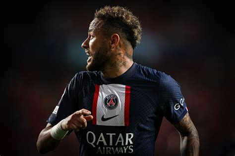 PSG manager Christophe Galtier explains why Neymar missed training ...