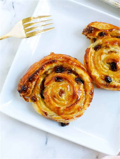 Easy Pain Aux Raisins (Using Puff Pastry) – Cookin' with Mima