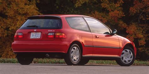 Tested: 1992 Honda Civic Si Hatchback Hits All the Right Marks