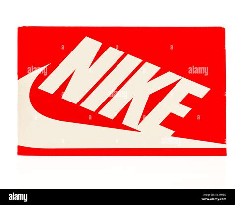 Nike Logo Shoe Box Hi-res Stock Photography And Images Alamy | atelier ...