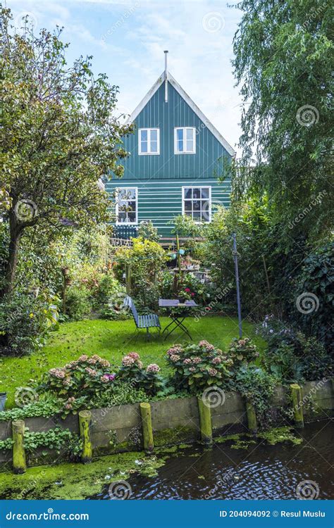 Marken, North Holland, Netherlands. Beautiful Typical Fisherman Village Houses in Marken Stock ...