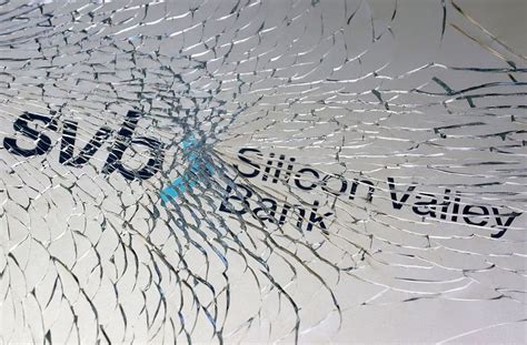 Lessons For Banks To Learn From SVB Collapse - TrendRadars India