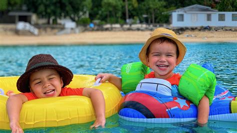 These are the Best Toddler Floaties