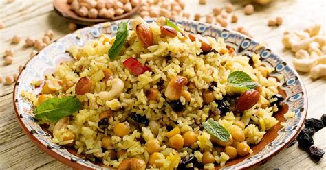 Middle Eastern Inspired Pilaf with Chickpeas | Utterly Scrummy Food For ...