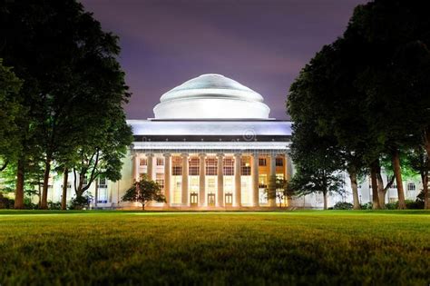 Boston MIT campus. Boston Massachusetts Institute of Technology campus ...