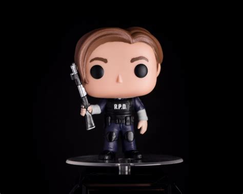 Leon Kennedy custom Funko Resident Evil 2:remake Pop Vinyl - Etsy