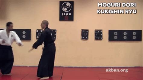 New #akban GIF on Giphy Krav Maga Techniques, Martial Arts Techniques, Self Defense Moves, Self ...