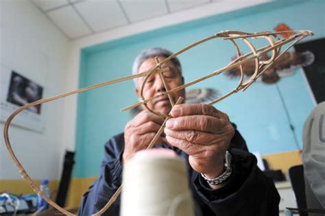 手工做风筝,制做手工风筝,手工筝_大山谷图库