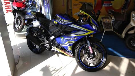 Customised Yamaha R15 V3.0 graphics kit - 8 Live images