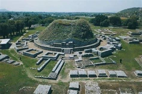 Lost Temples - Takshashila : The World’s oldest...