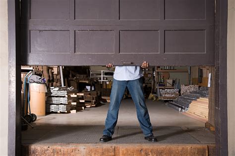 How to manually open your garage door when it's not working