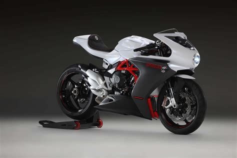 MV Agusta Releases a "Cheaper" Version of the Superveloce 800 - Asphalt & Rubber