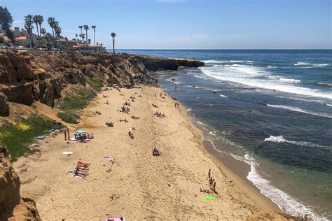 Visiting Sunset Cliffs Natural Park in San Diego - Nothing Familiar