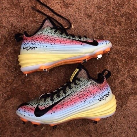 Mike Trout dons special 'rainbow trout' cleats for third All-Star Game ...