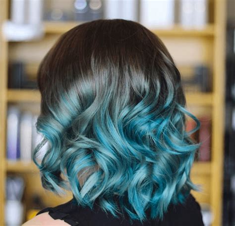 Tampil Beda! 7 Inspirasi Rambut Ombre Warna Biru yang Hits di 2021! | TRESemmÃ© Indonesia