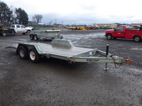 18' Tilt Deck Trailer - Eugene Trailer Rentals