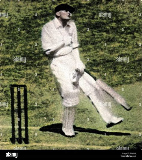 Bodyline cricket ball hi-res stock photography and images - Alamy