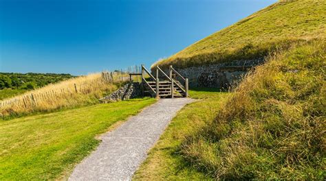 Newgrange Tours - Book Now | Expedia