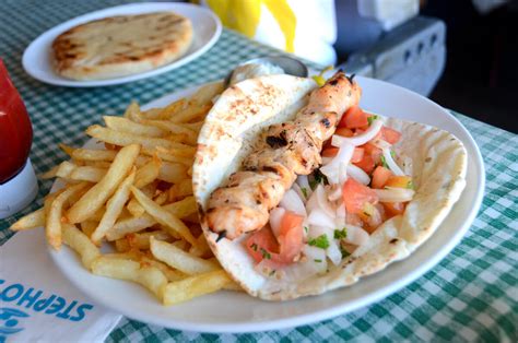 Authentic Greek Foods You HAVE to Try in Athens - Mapping Megan